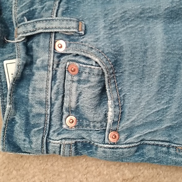 Gap Straight High Rise Jeans - Picture 2 of 4